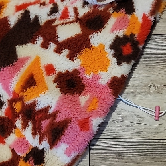 Fun Fleece Jacket - Picture 3 of 3